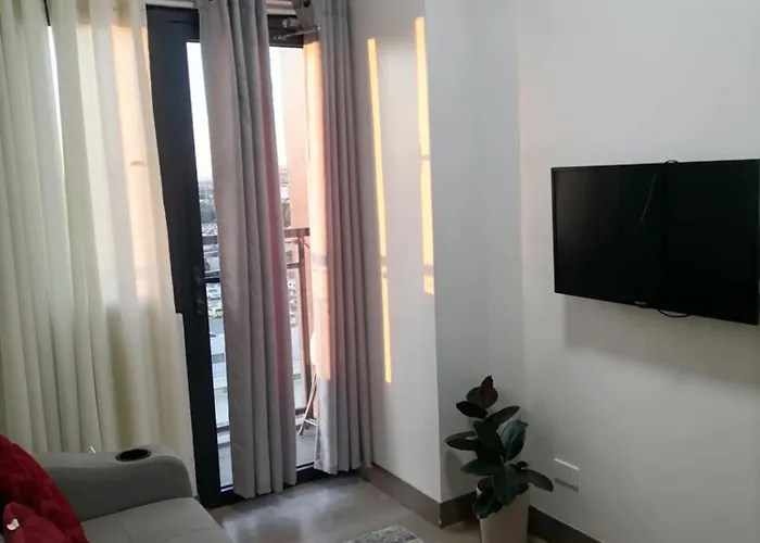 Cozy Staycation At Rossy's Place Near In Paranaque Apartahotel *